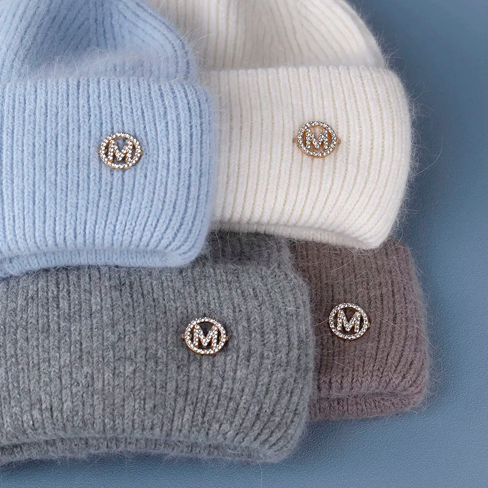 Élégant couvre-chef d'hiver en fourrure de lapin pour femme