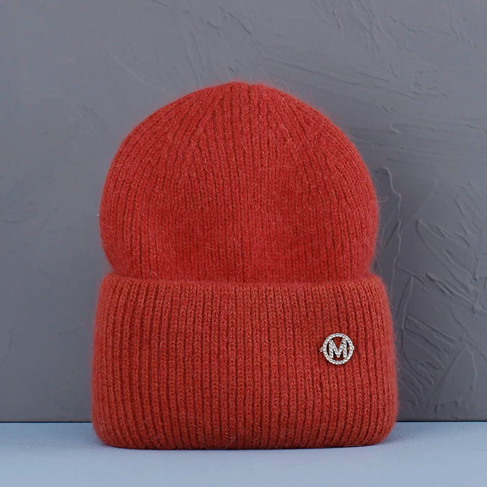 Élégant couvre-chef d'hiver en fourrure de lapin pour femme