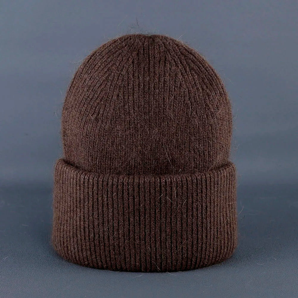 Élégant couvre-chef d'hiver en fourrure de lapin pour femme