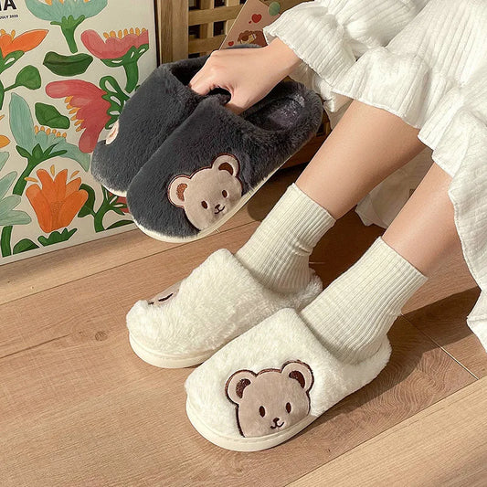 Pantuflas de oso acogedoras